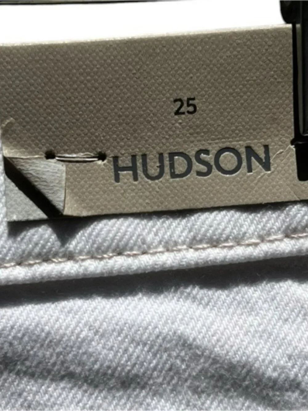 🌻NEW w.tag Hudson Skylar High Rise Dropped Long Denim Shorts Women's Size 25